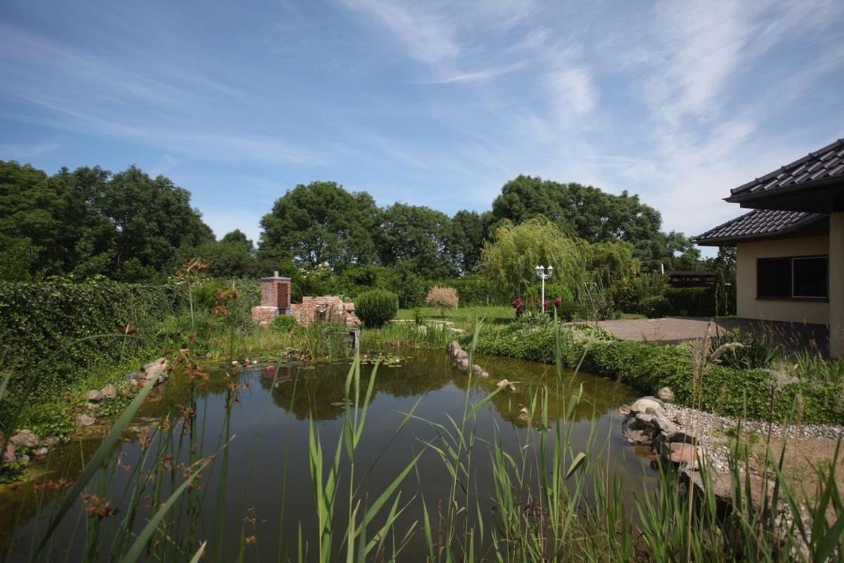 Ferienhaus Jule Pudagla Exteriör bild
