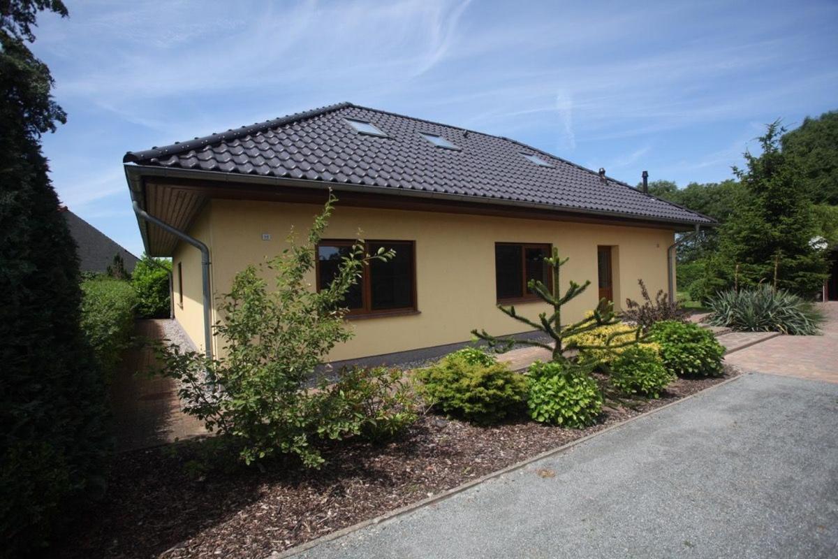 Ferienhaus Jule Pudagla Exteriör bild